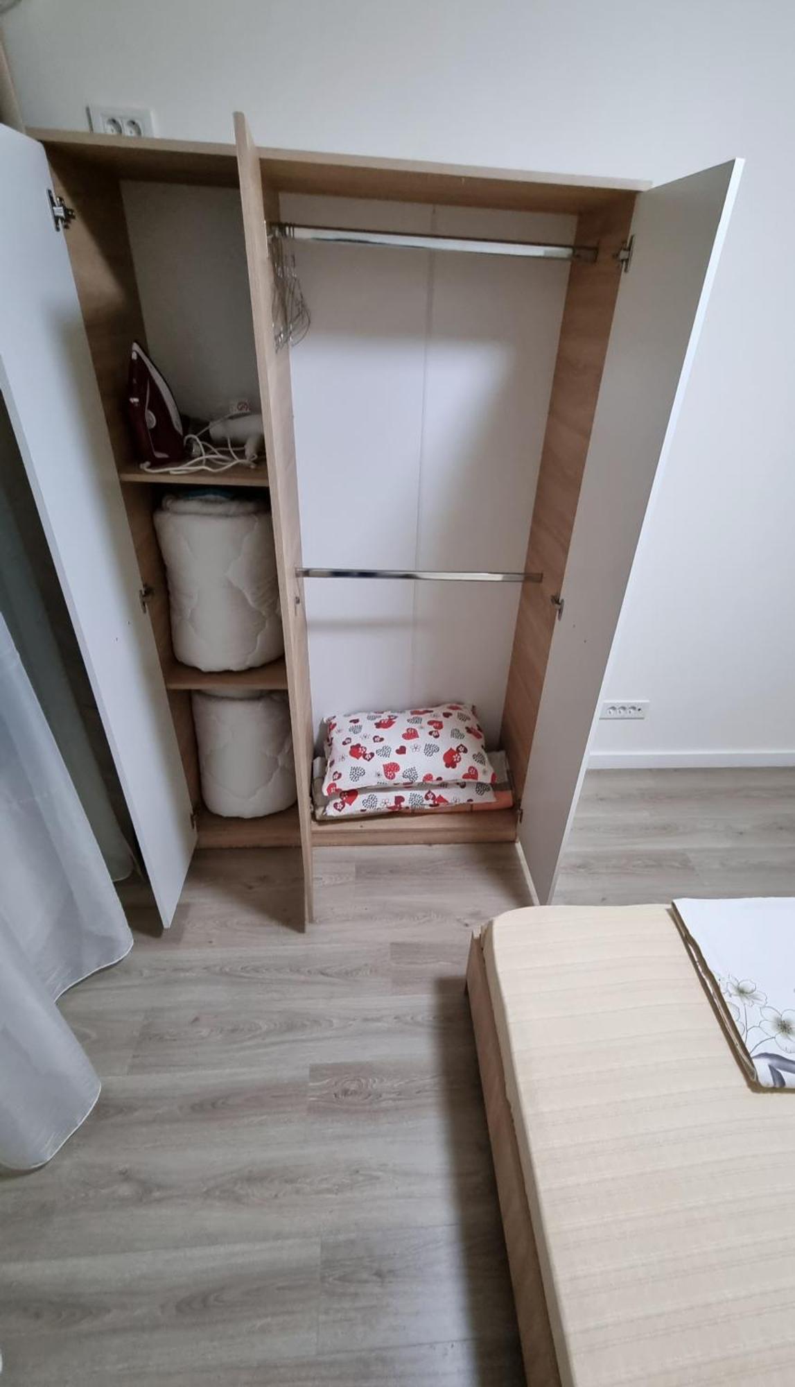 Apartament Cwa 1 Aeroport Otopeni Exteriör bild