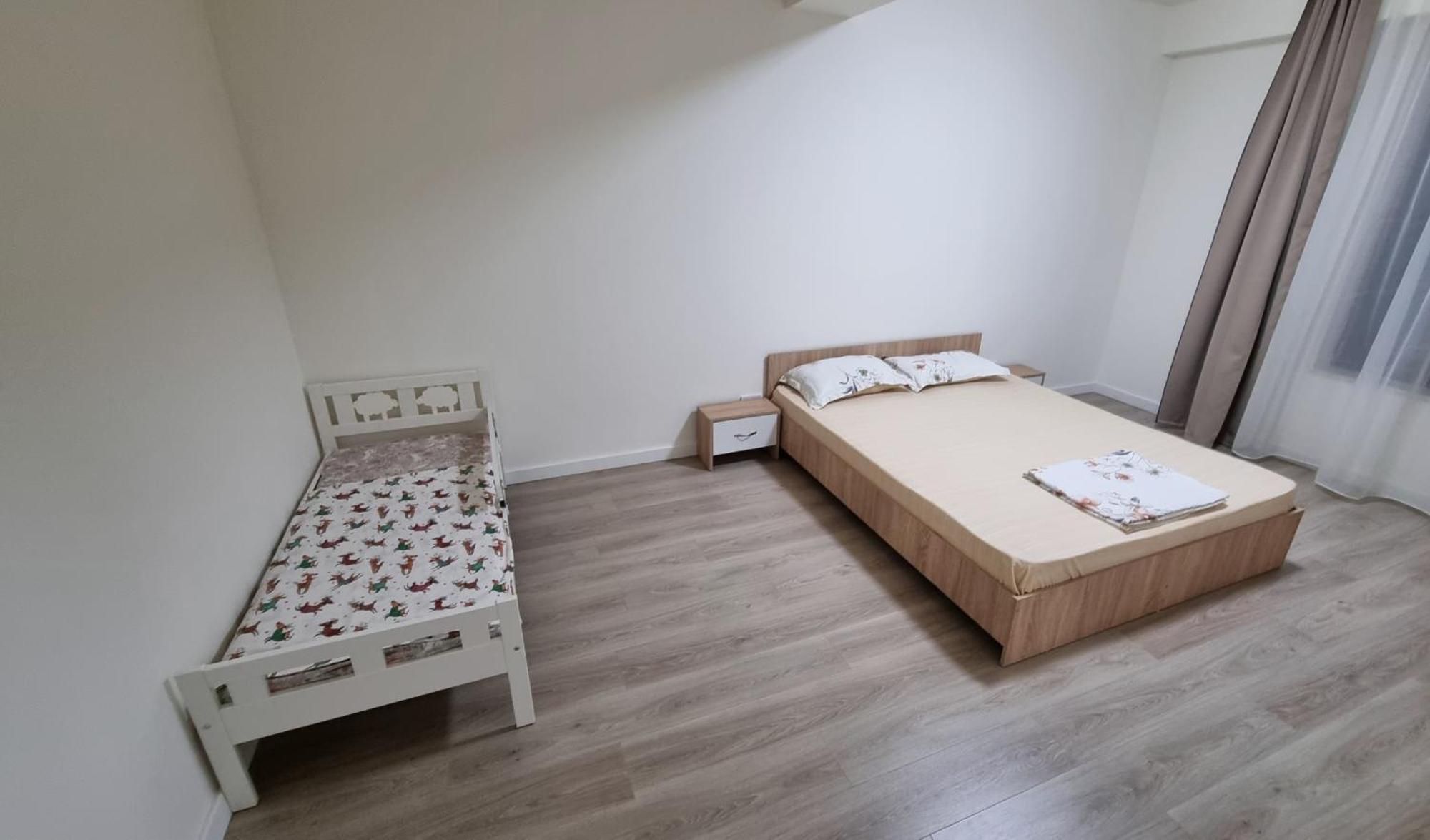 Apartament Cwa 1 Aeroport Otopeni Exteriör bild